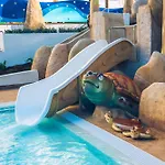 Iberostar Waves Bouganville Playa Hotel