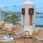 Iberostar Waves Bouganville Playa 4*