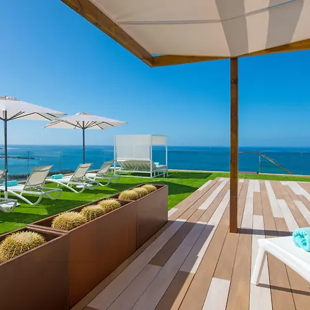 Отель Iberostar Waves Bouganville Playa