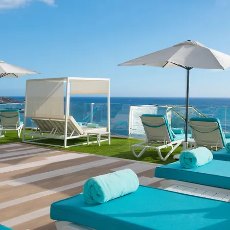 Iberostar Waves Bouganville Playa 酒店