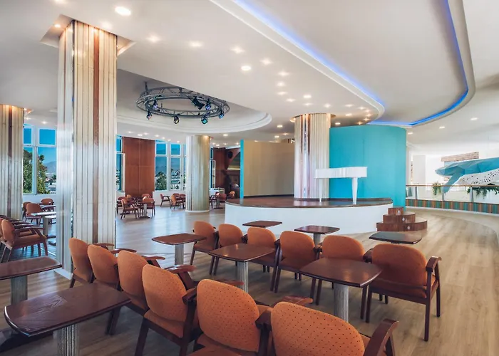 Iberostar Waves Bouganville Playa Szálloda