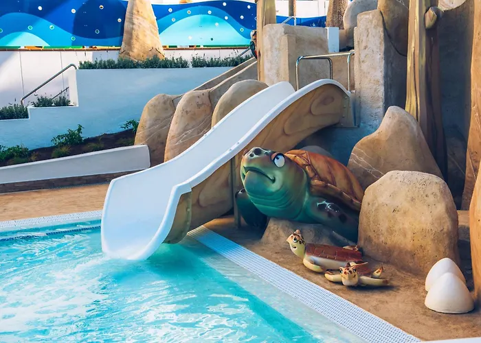 Iberostar Waves Bouganville Playa Szálloda