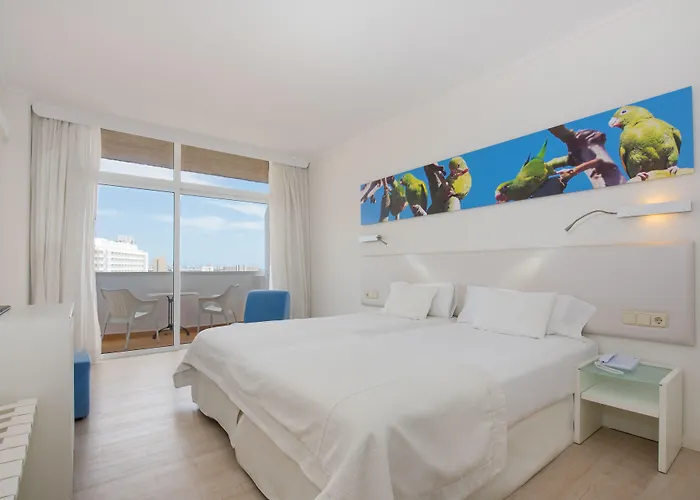 Szálloda Iberostar Waves Bouganville Playa 4*