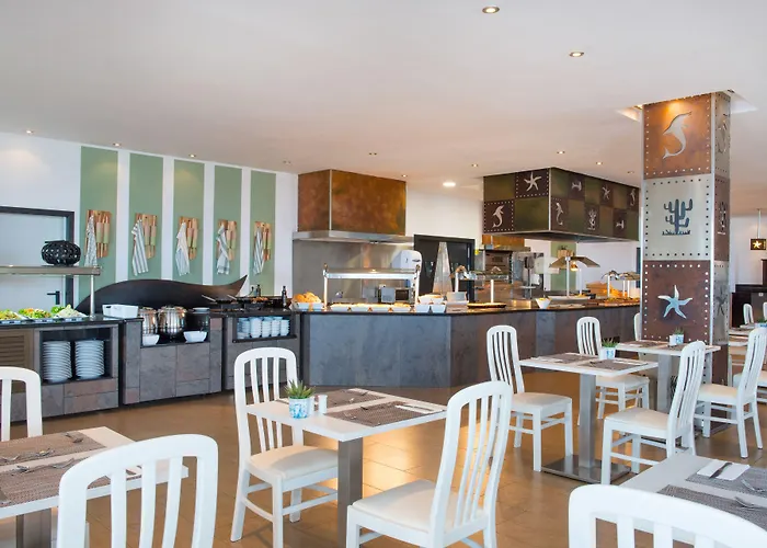 Szálloda Iberostar Waves Bouganville Playa