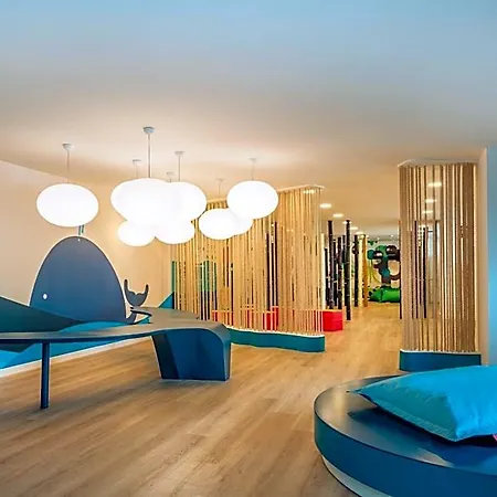 Iberostar Waves Bouganville Playa 4*