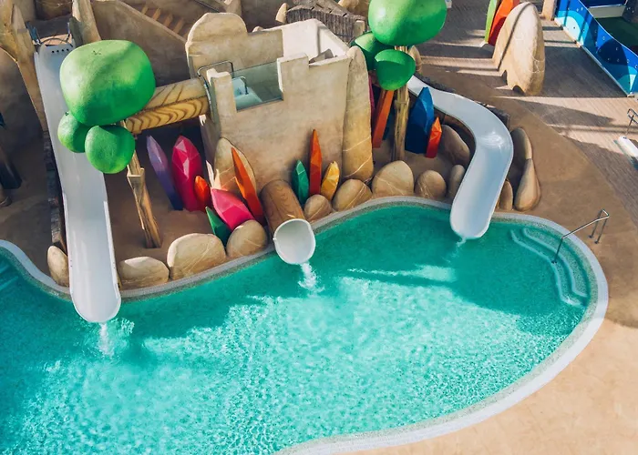 Iberostar Waves Bouganville Playa ホテル