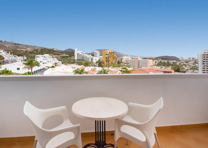 Iberostar Waves Bouganville Playa ホテル