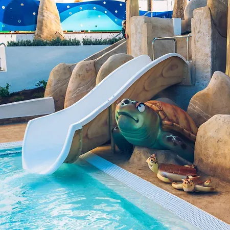 Iberostar Waves Bouganville Playa Готель